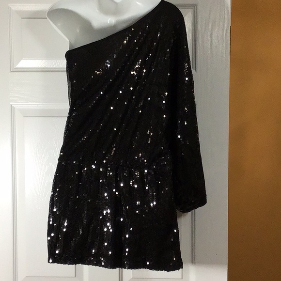 SOLD - Picture 4 of 6